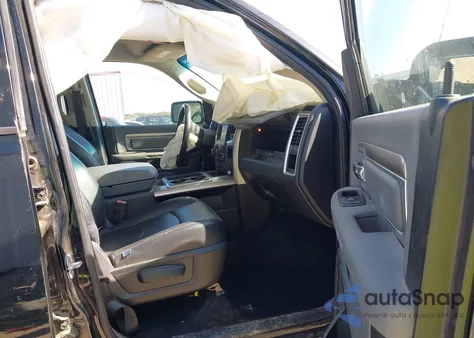 2015 Ram 1500 Big Horn z USA, uszkodzony, nr VIN 1C6RR7LT9FS589176